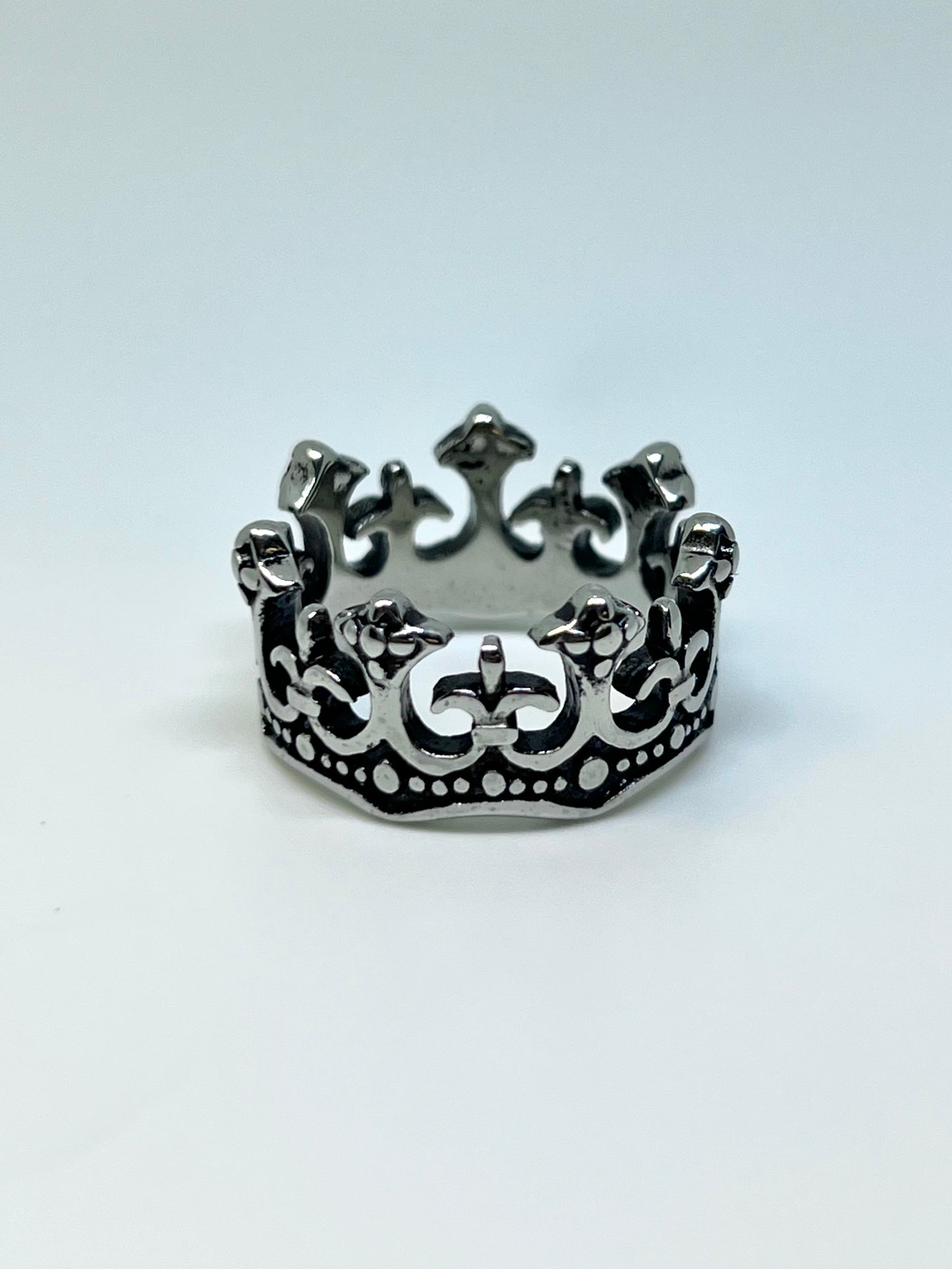 Detailed Crown Ring