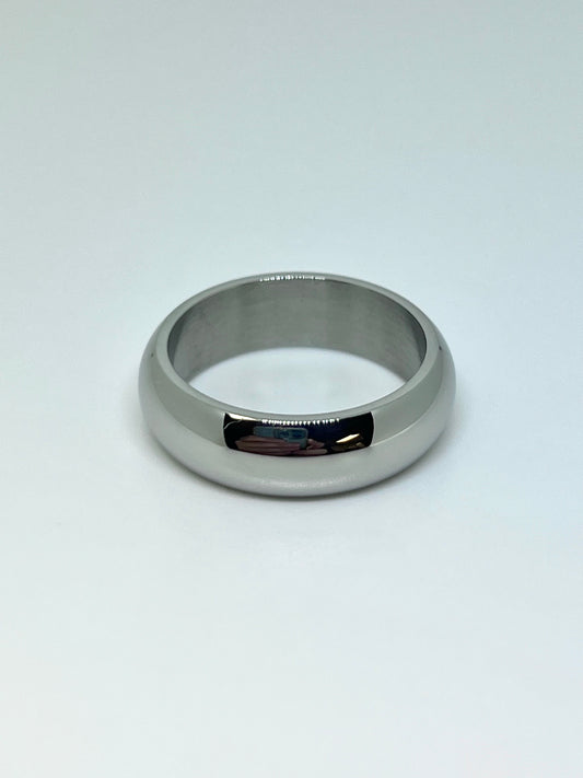 Polished Round Ring