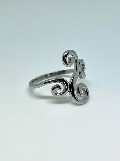 Multi Swirl Ring