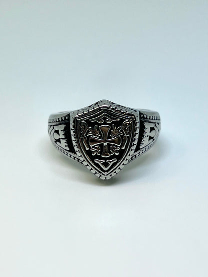 Detailed Shield Ring