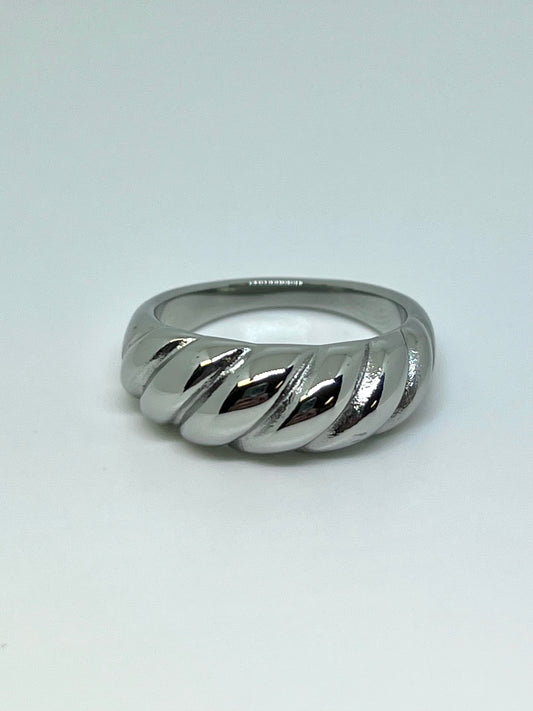 Silvery Stainless Steel Twisted Chunky Ring